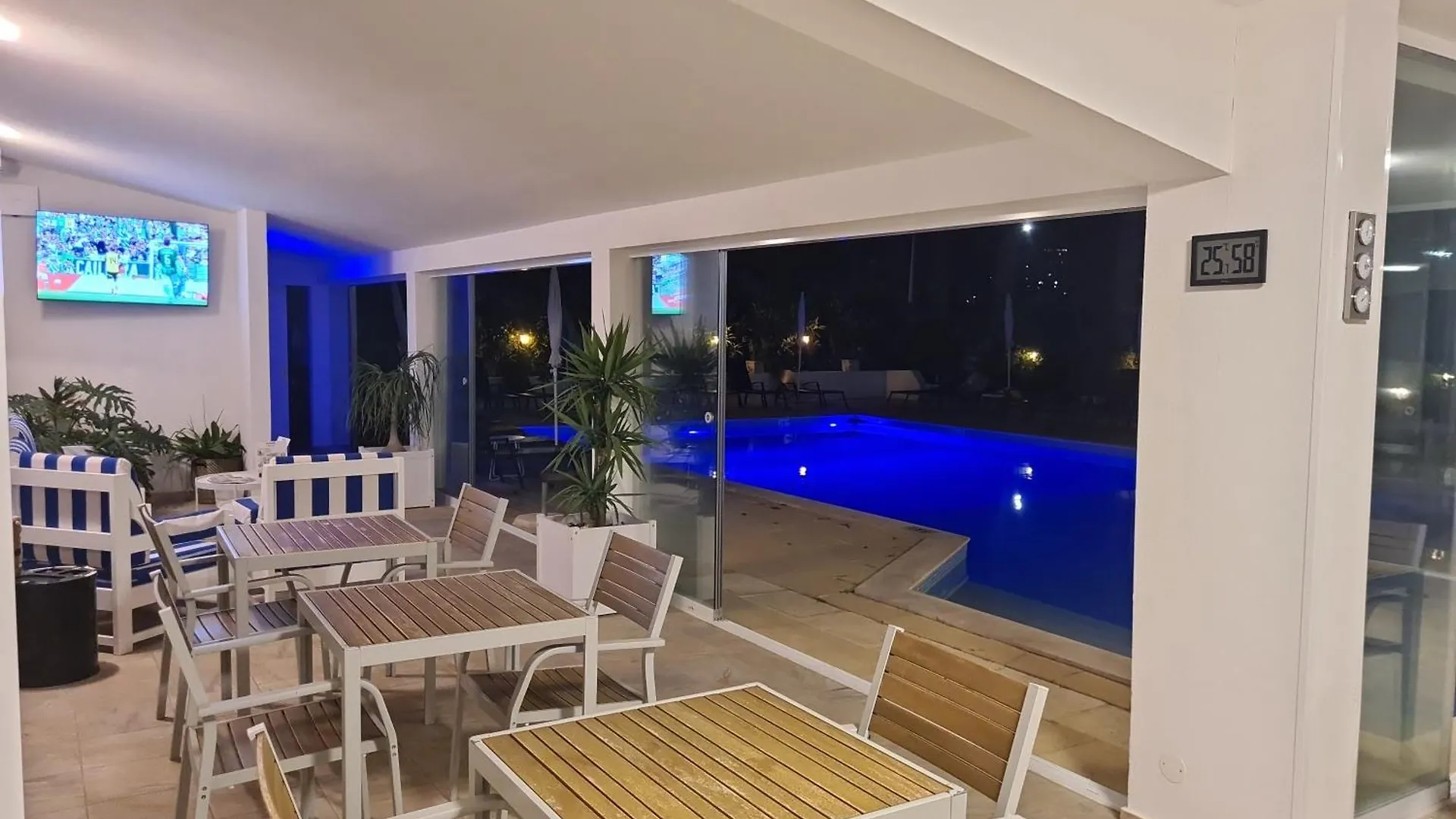 ***  Hotel Alcaide Portimao Portugal